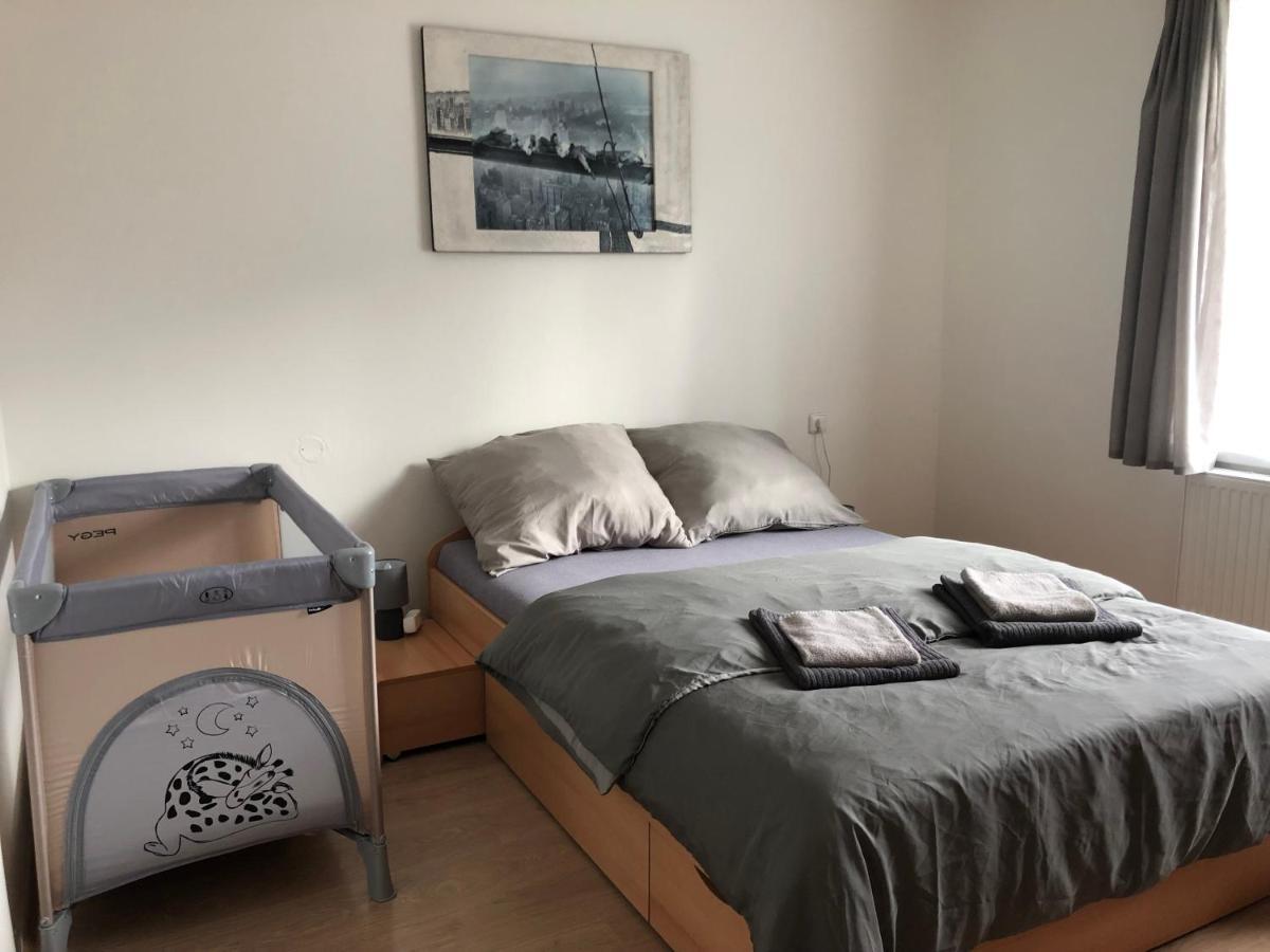 Apartmany Jevany Exterior foto