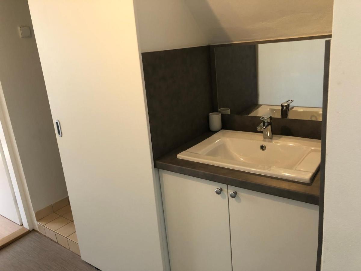 Apartmany Jevany Exterior foto